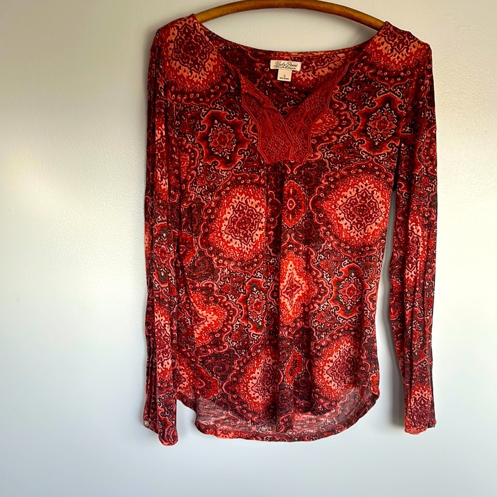 Lucky Brand cold shoulder slit sleeve blouse Small
